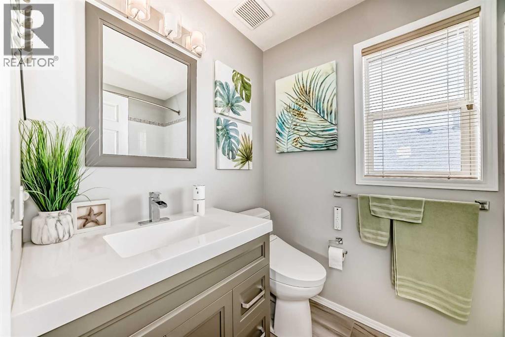 Single Family House for Sale in  Somerset Circle SW Somerset Calgary 