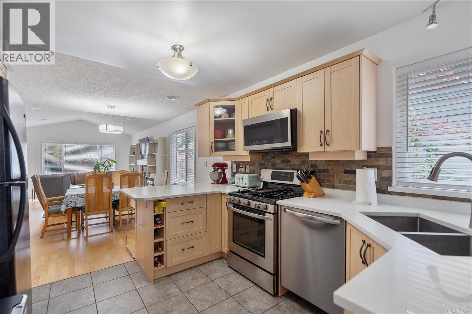 609 Kingsview Ridge, Langford