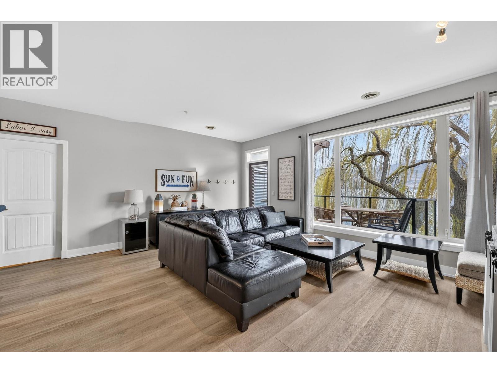 1306 4016 Pritchard Drive, West Kelowna