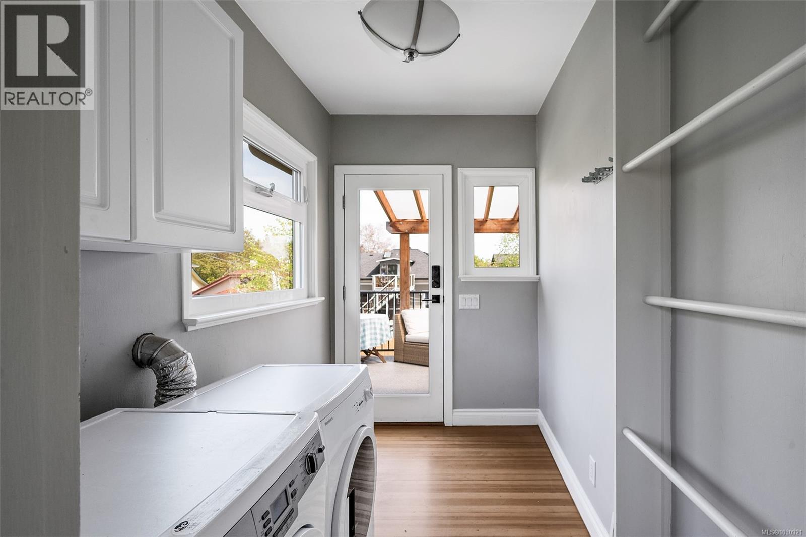  535 Linden Avenue, Victoria