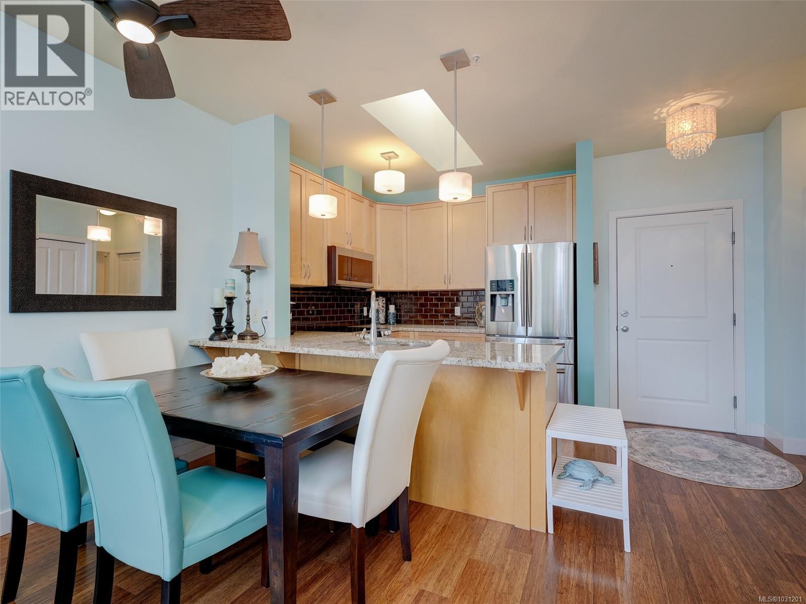 408 611 Goldstream Ave, Langford