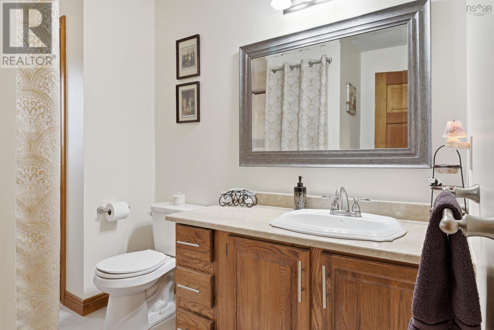 Property 19 of 41 of 9 Amberwood Court