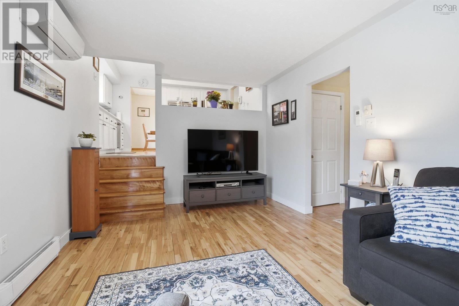 Property 27 of 41 of 9 Amberwood Court