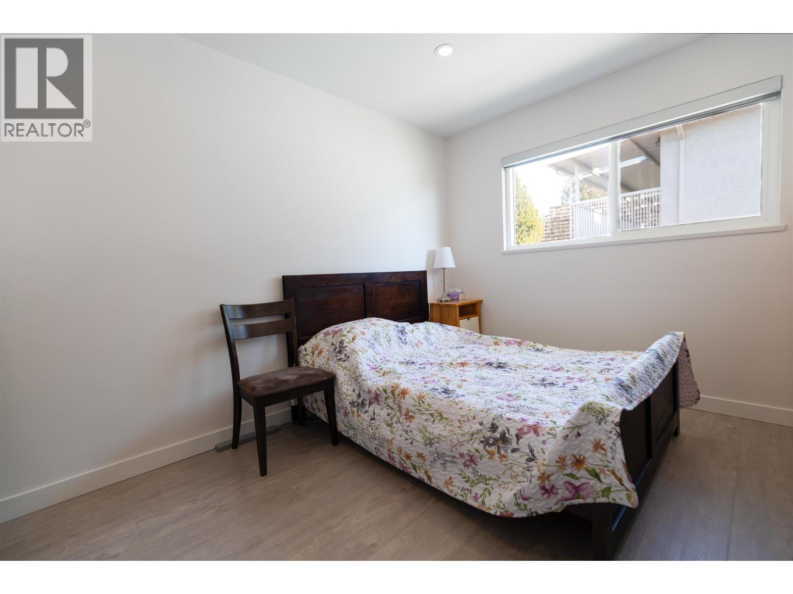 7250-52 NELSON AVENUE, Burnaby