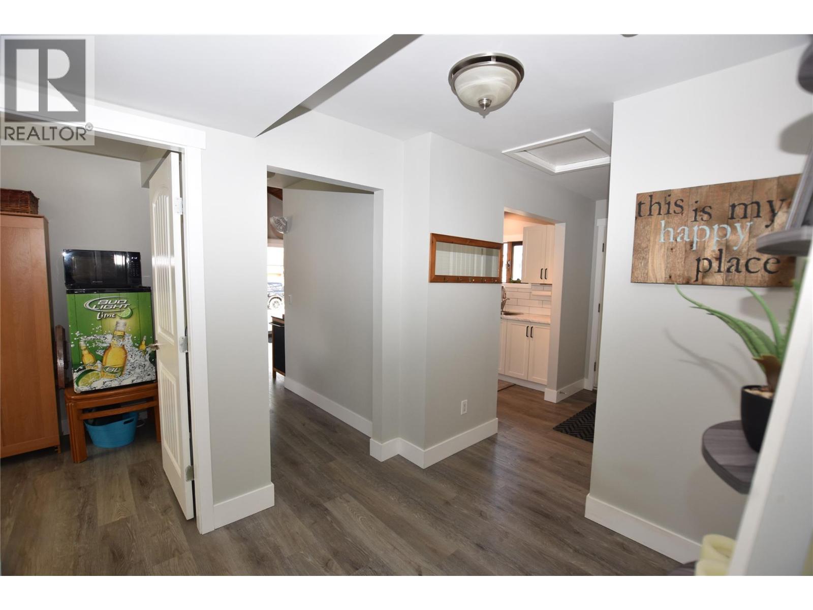 191 Falcon Avenue, Vernon