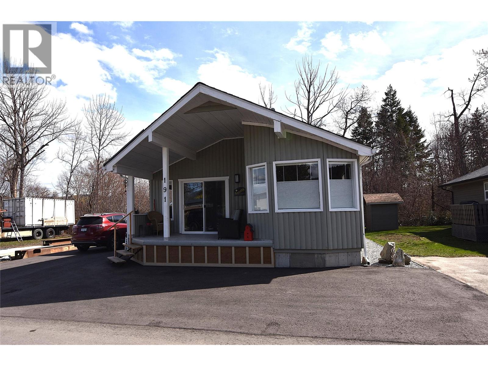 191 Falcon Avenue, Vernon