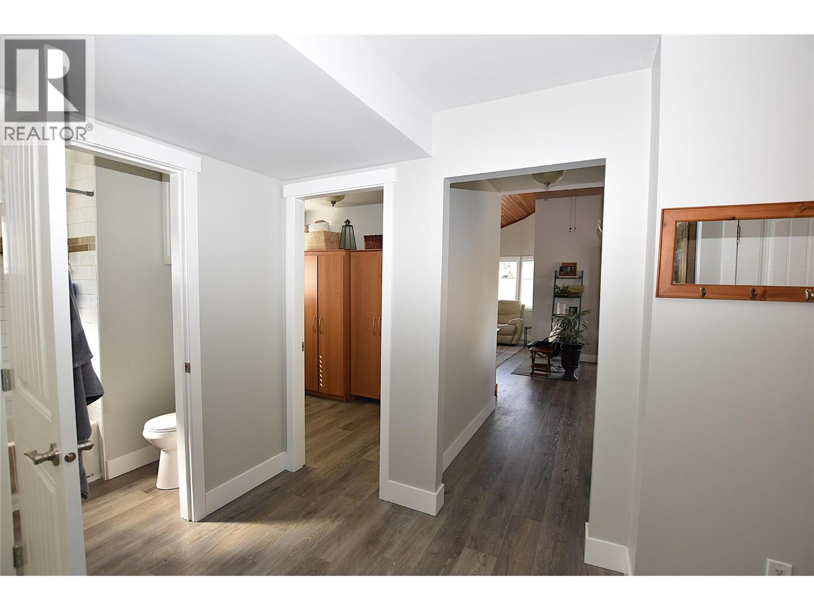 191 Falcon Avenue, Vernon