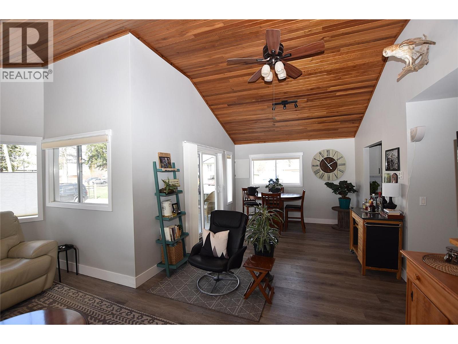 191 Falcon Avenue, Vernon