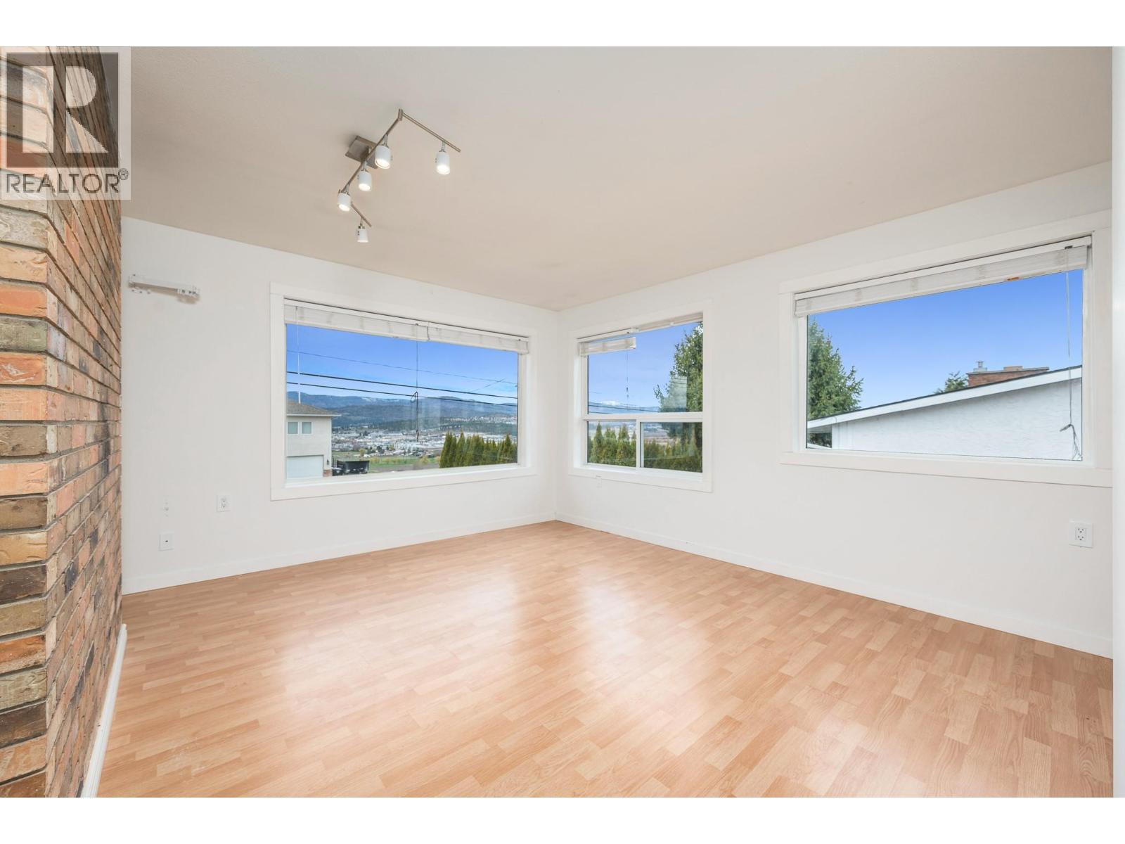 1885 McKenzie Road, Kelowna