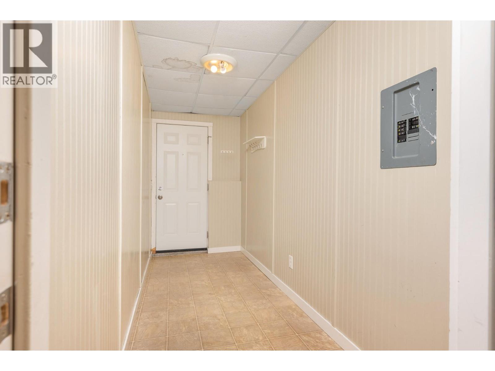 1885 McKenzie Road, Kelowna