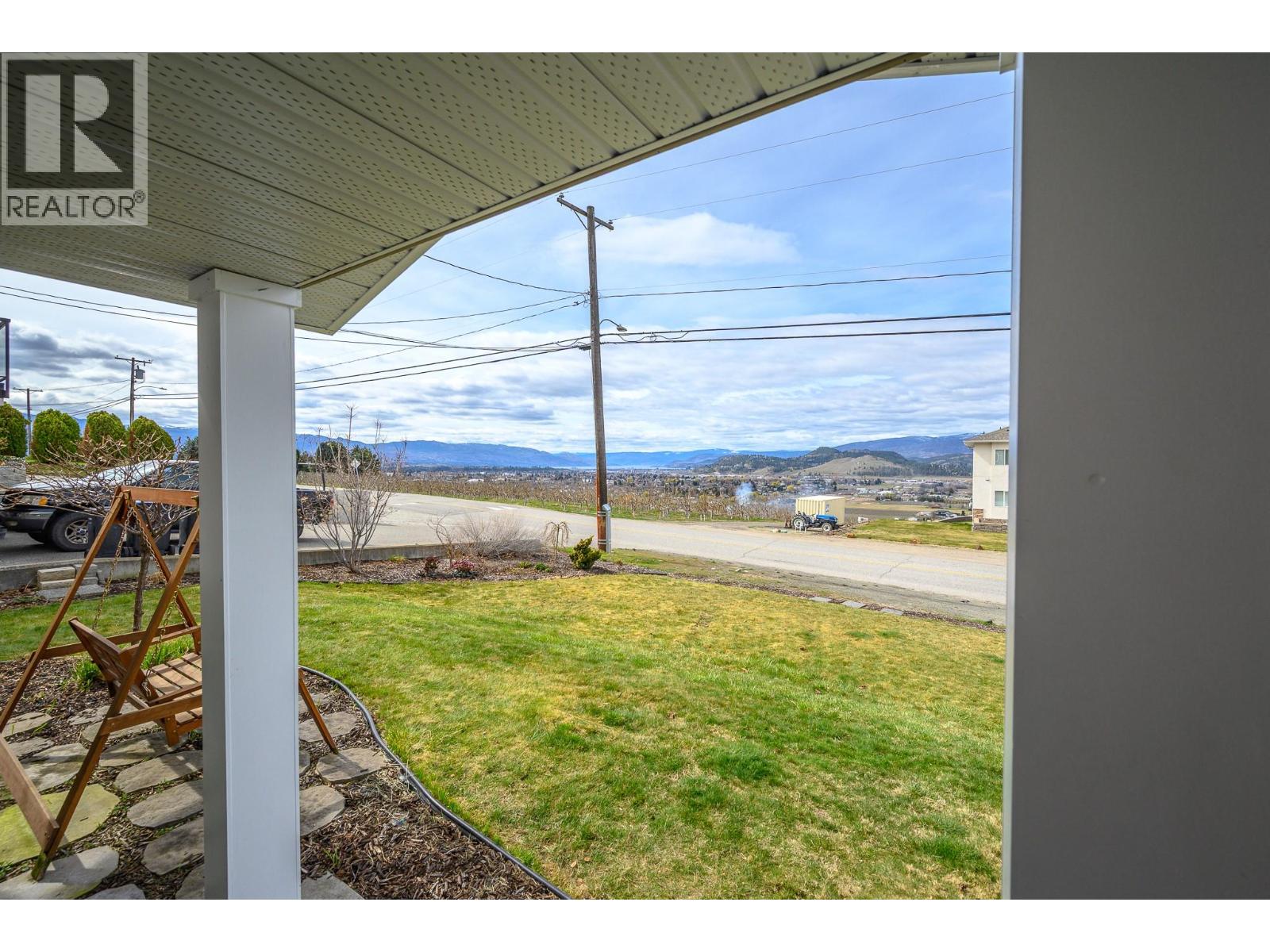 1885 McKenzie Road, Kelowna