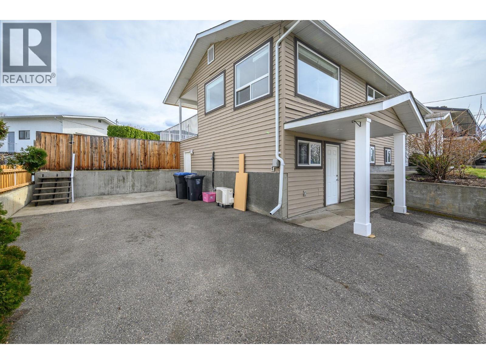 1885 McKenzie Road, Kelowna