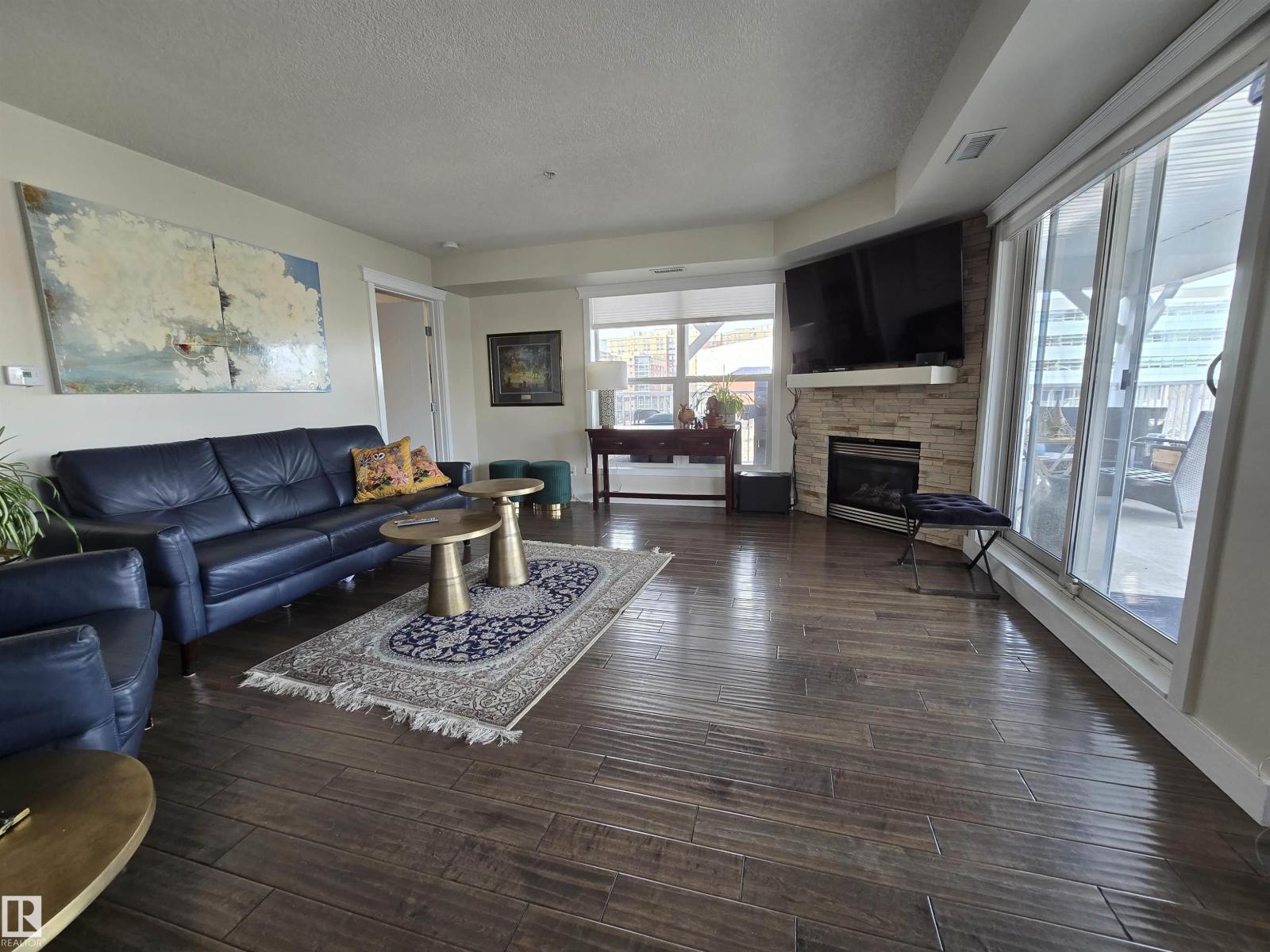 #404 10311 111 ST NW - 9