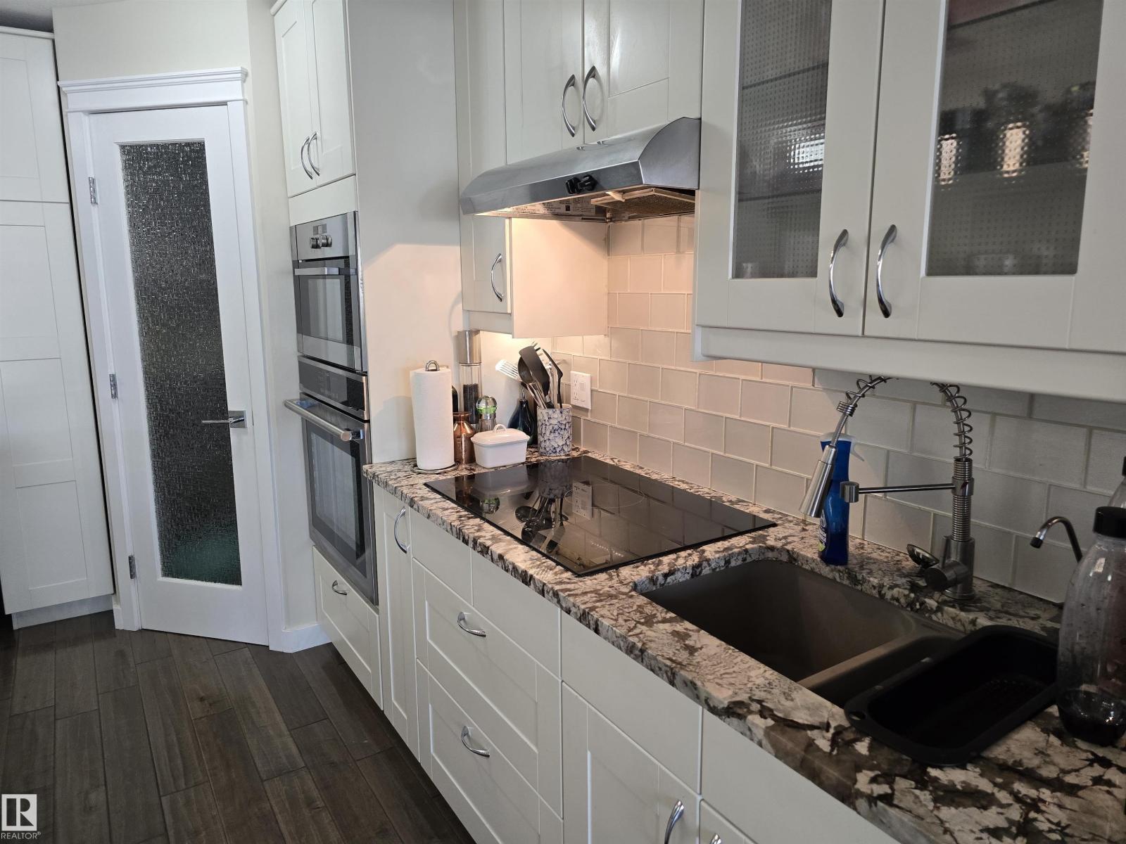 #404 10311 111 ST NW - 5