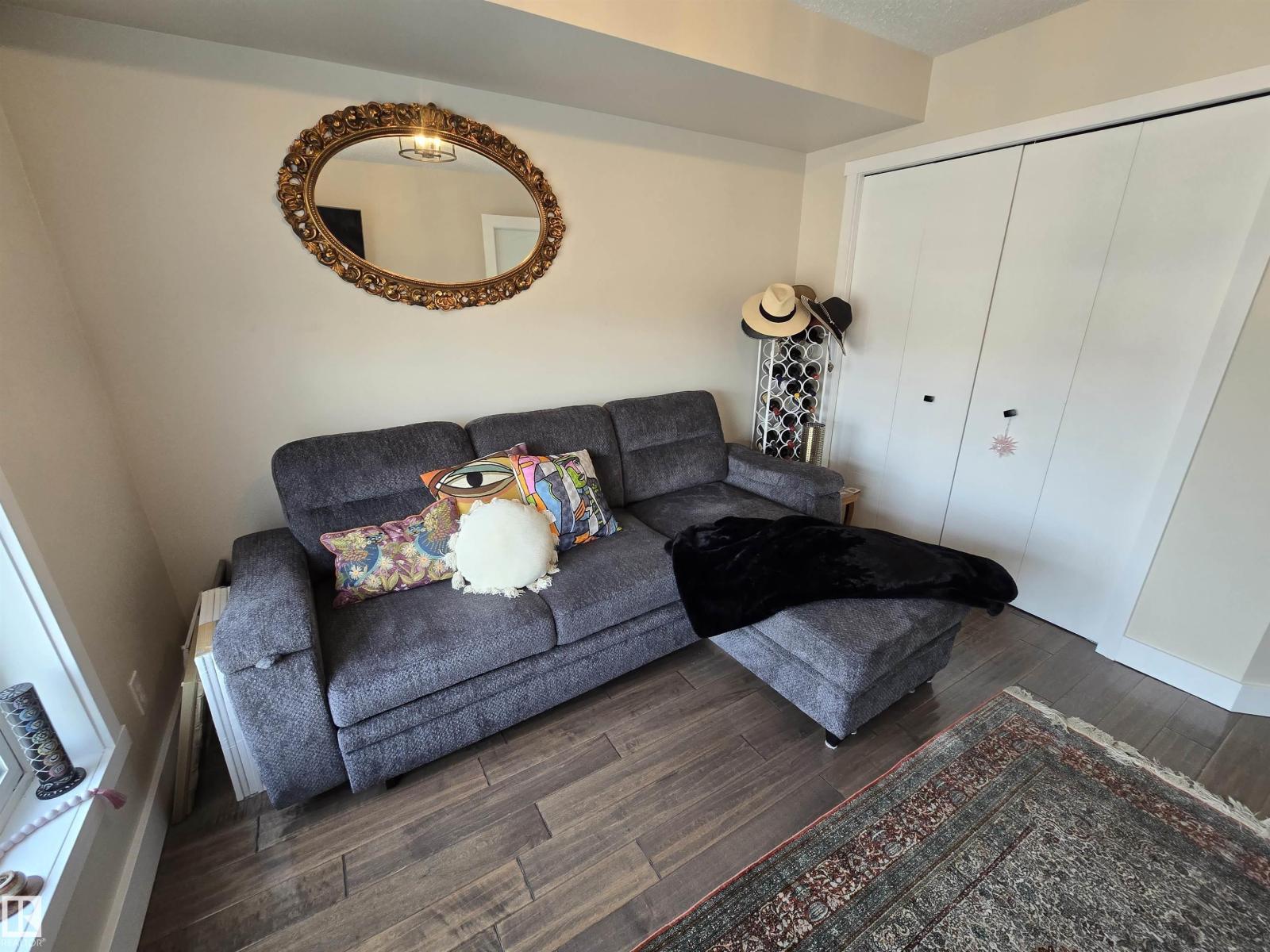 #404 10311 111 ST NW - 20