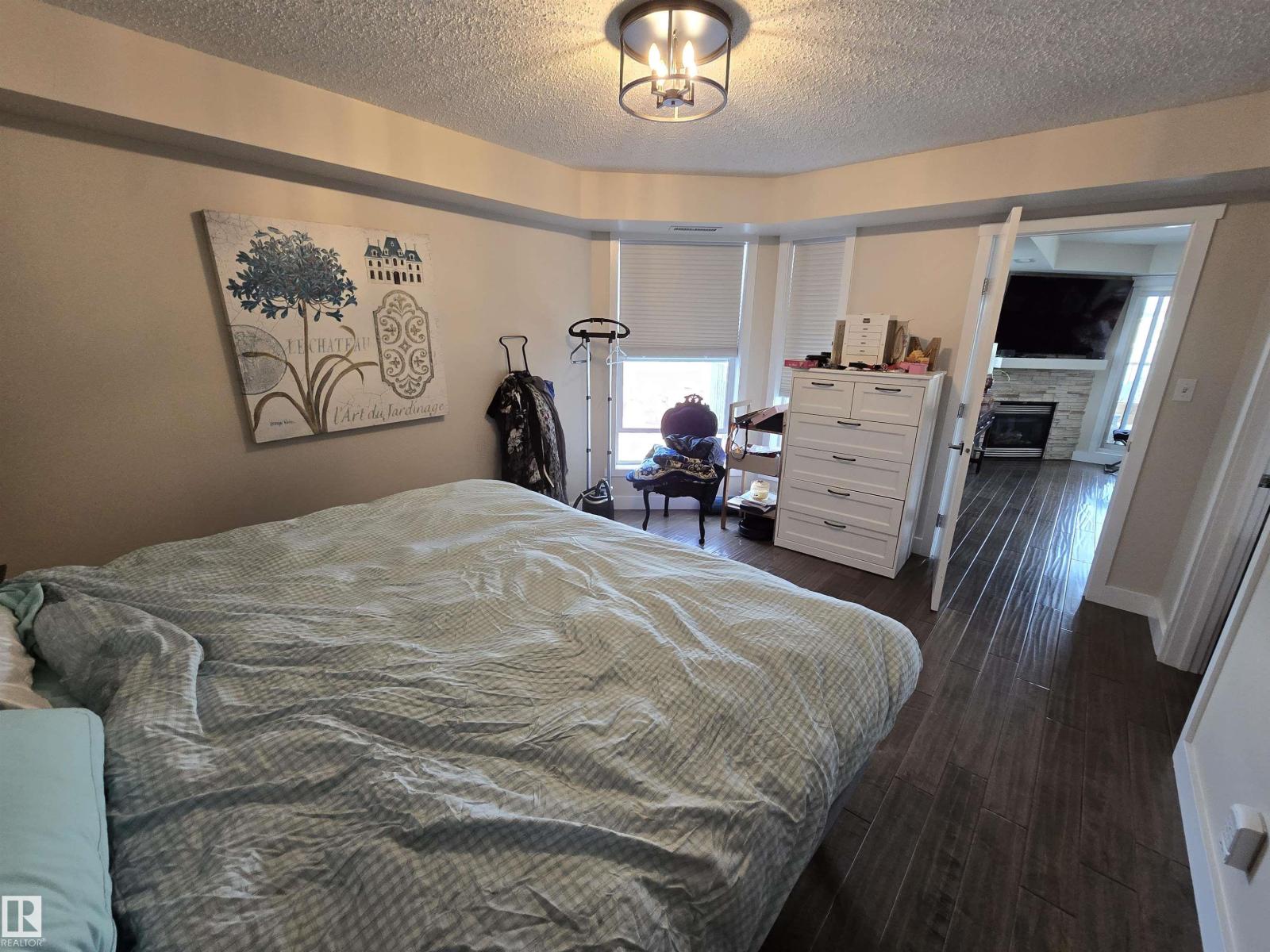 #404 10311 111 ST NW - 16