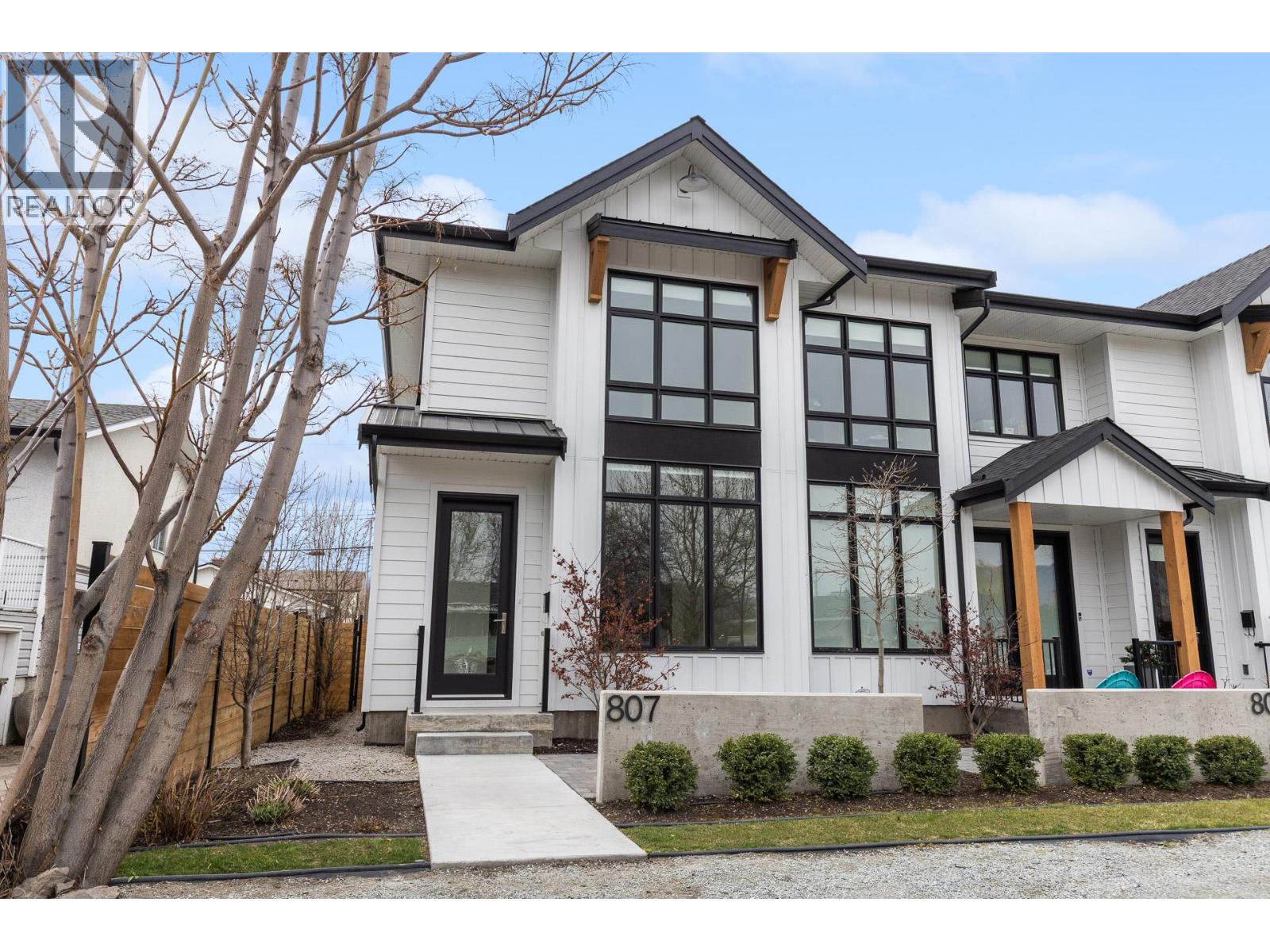 807 Francis Avenue - 1