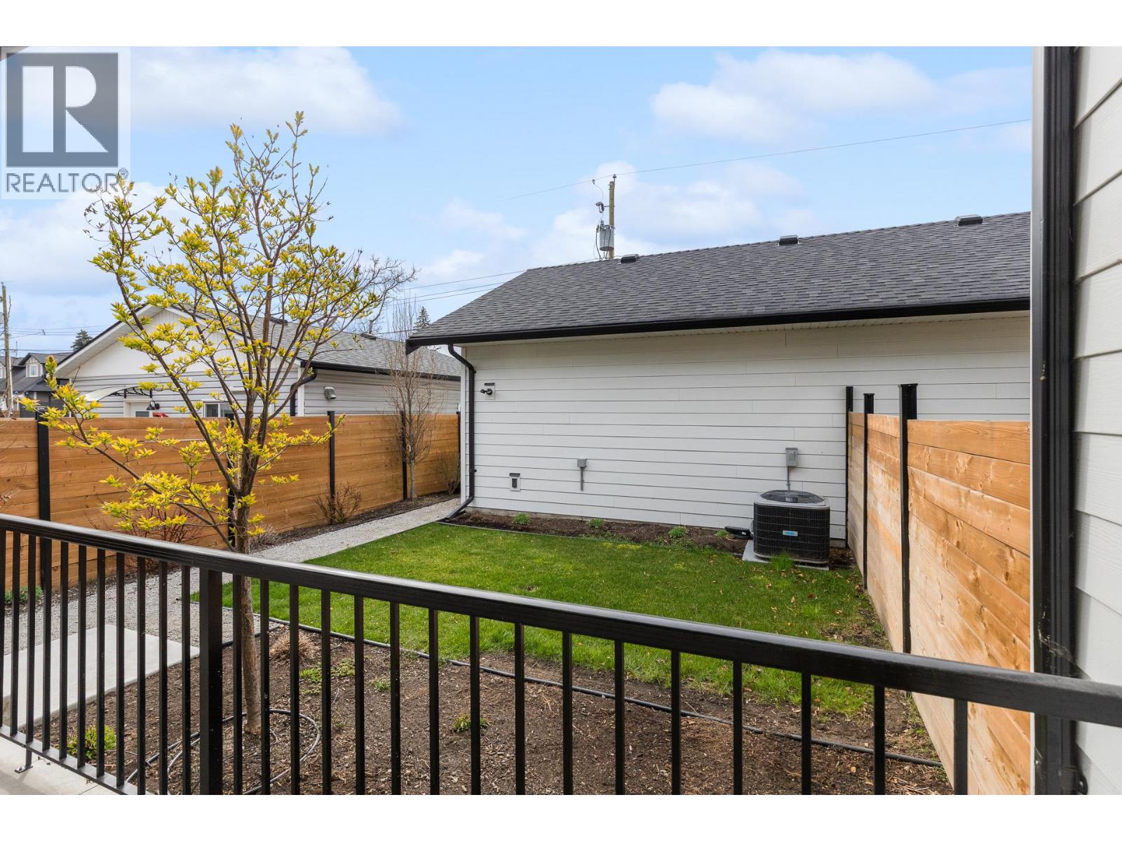  807 Francis Avenue, Kelowna