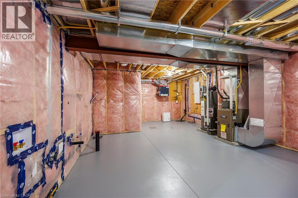 375 ARGYLE AVENUE - 22