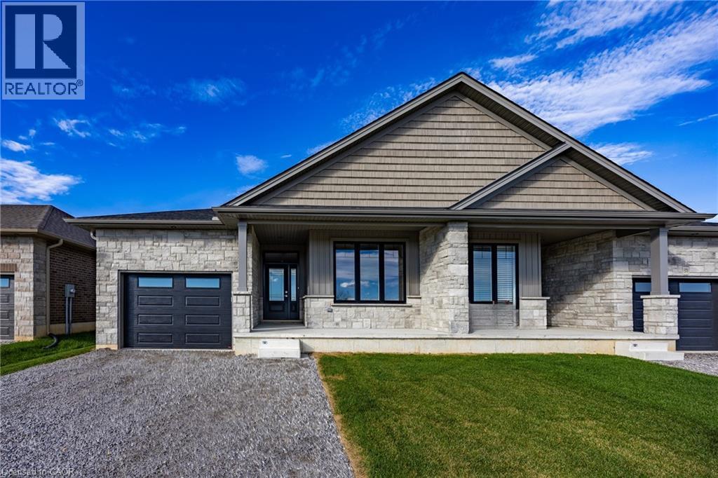379 ARGYLE AVENUE - 2