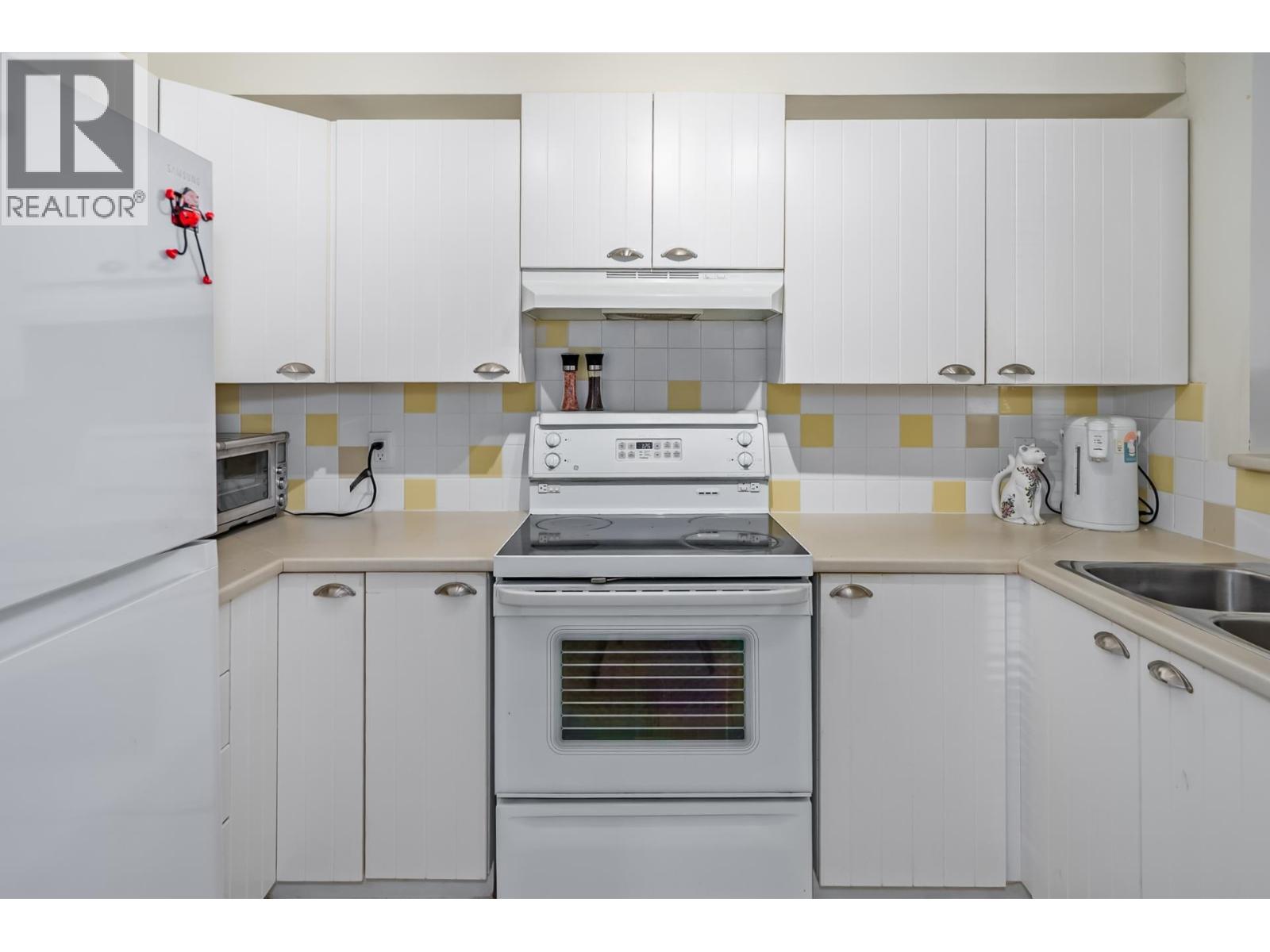 7307 MAGNOLIA TERRACE, Burnaby