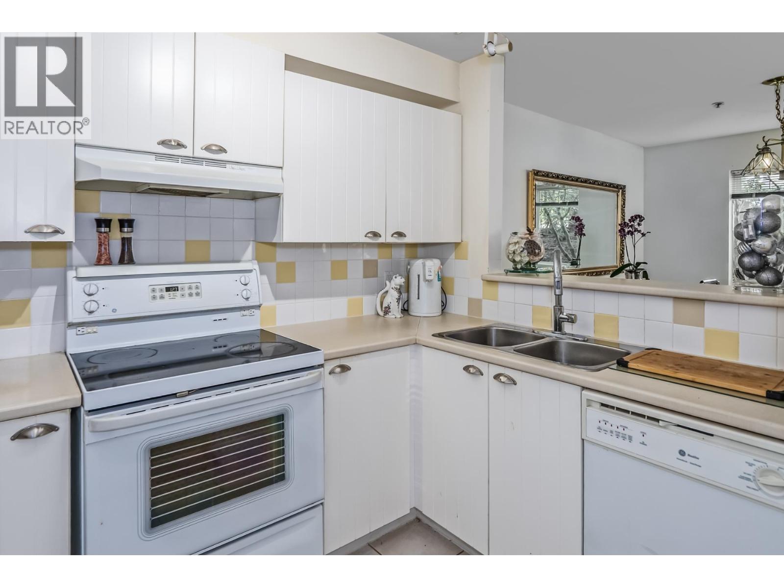 7307 MAGNOLIA TERRACE, Burnaby