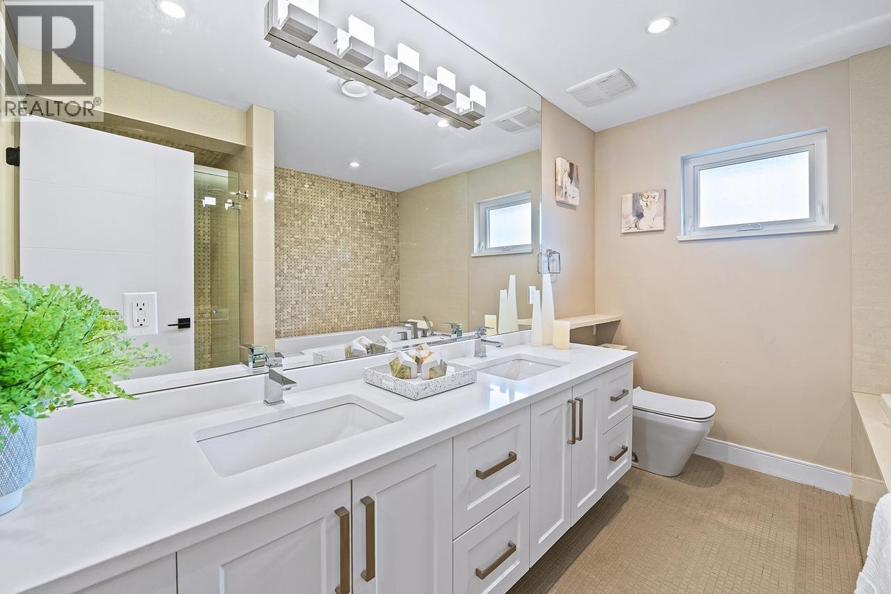 839 W 20TH STREET, North Vancouver