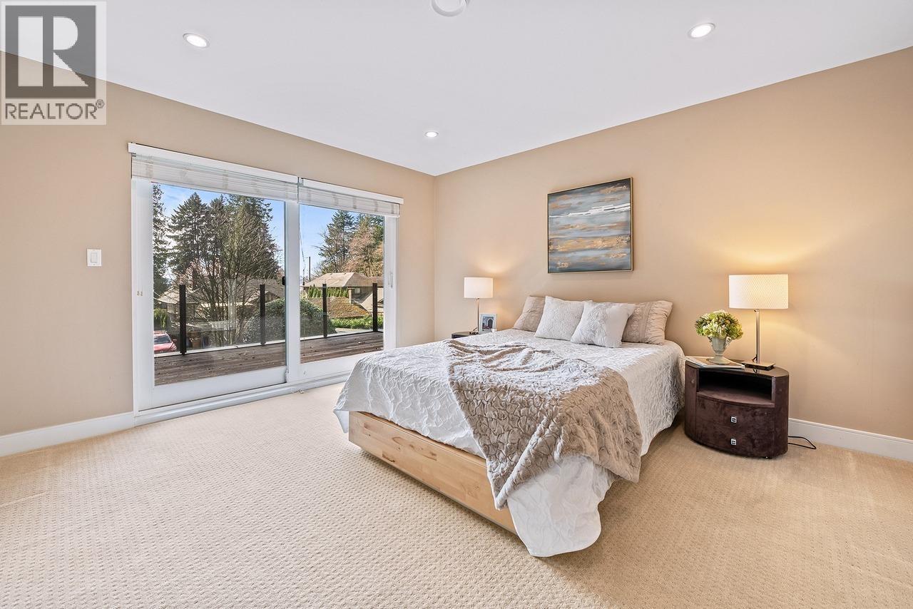 839 W 20TH STREET, North Vancouver