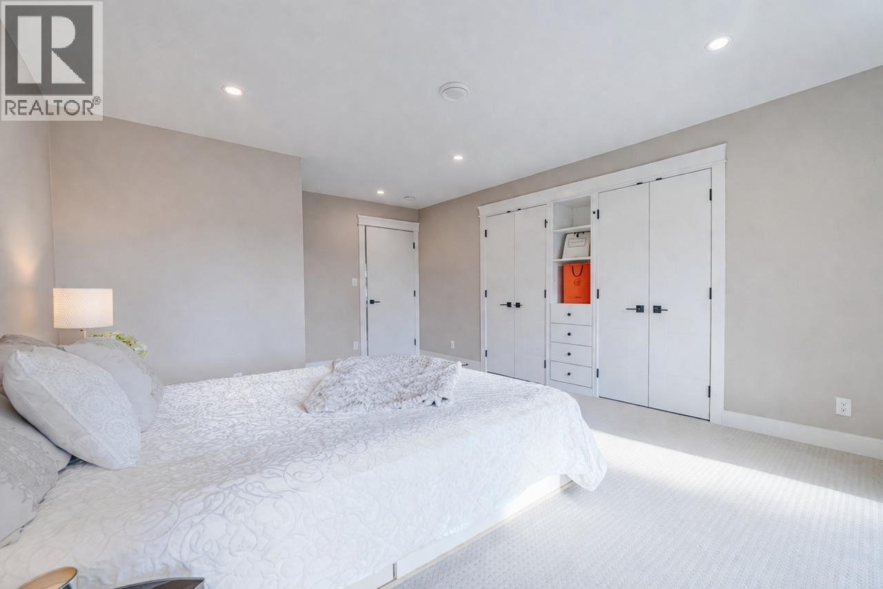 839 W 20TH STREET, North Vancouver