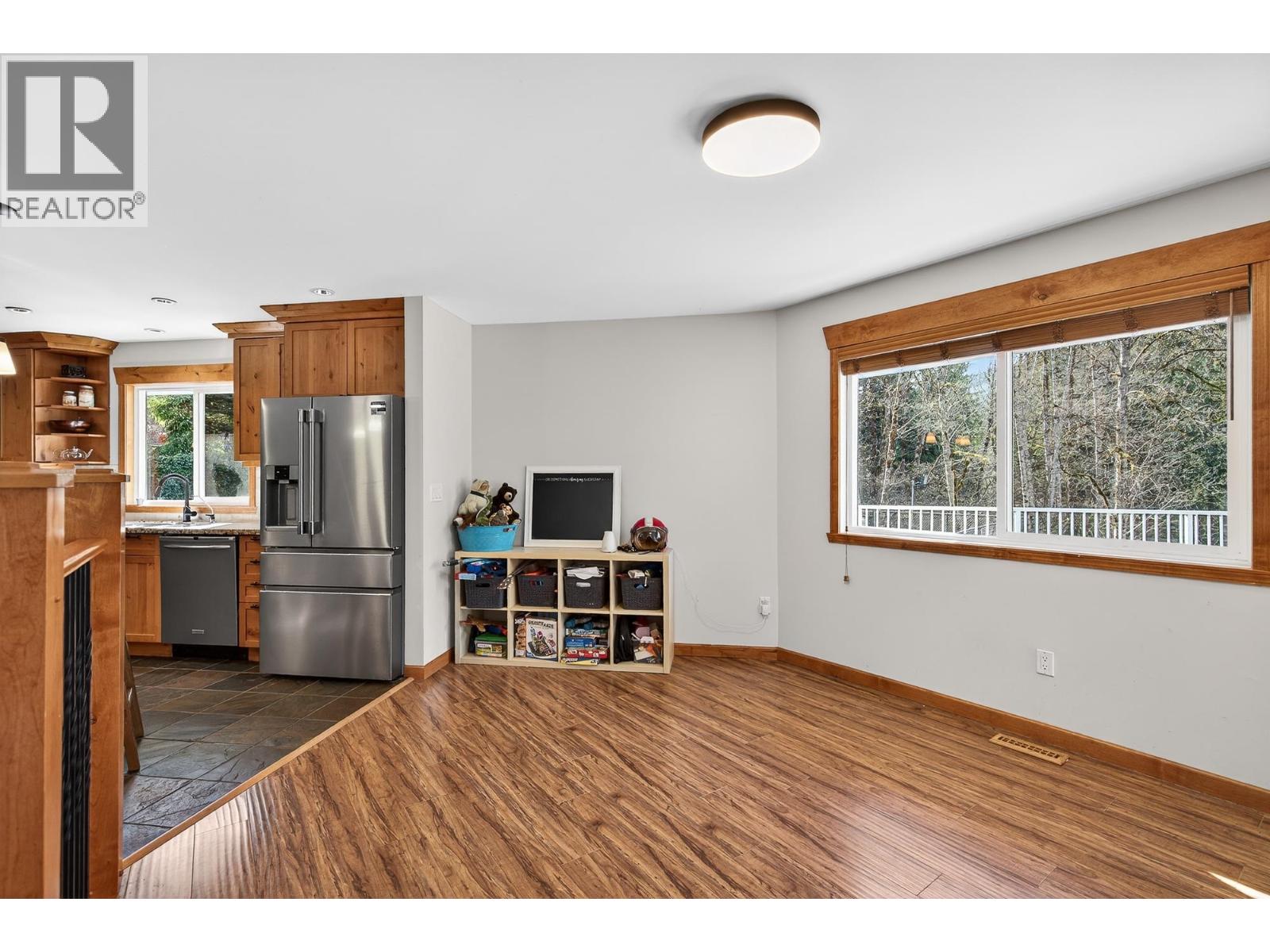 25700 116 AVENUE, Maple Ridge