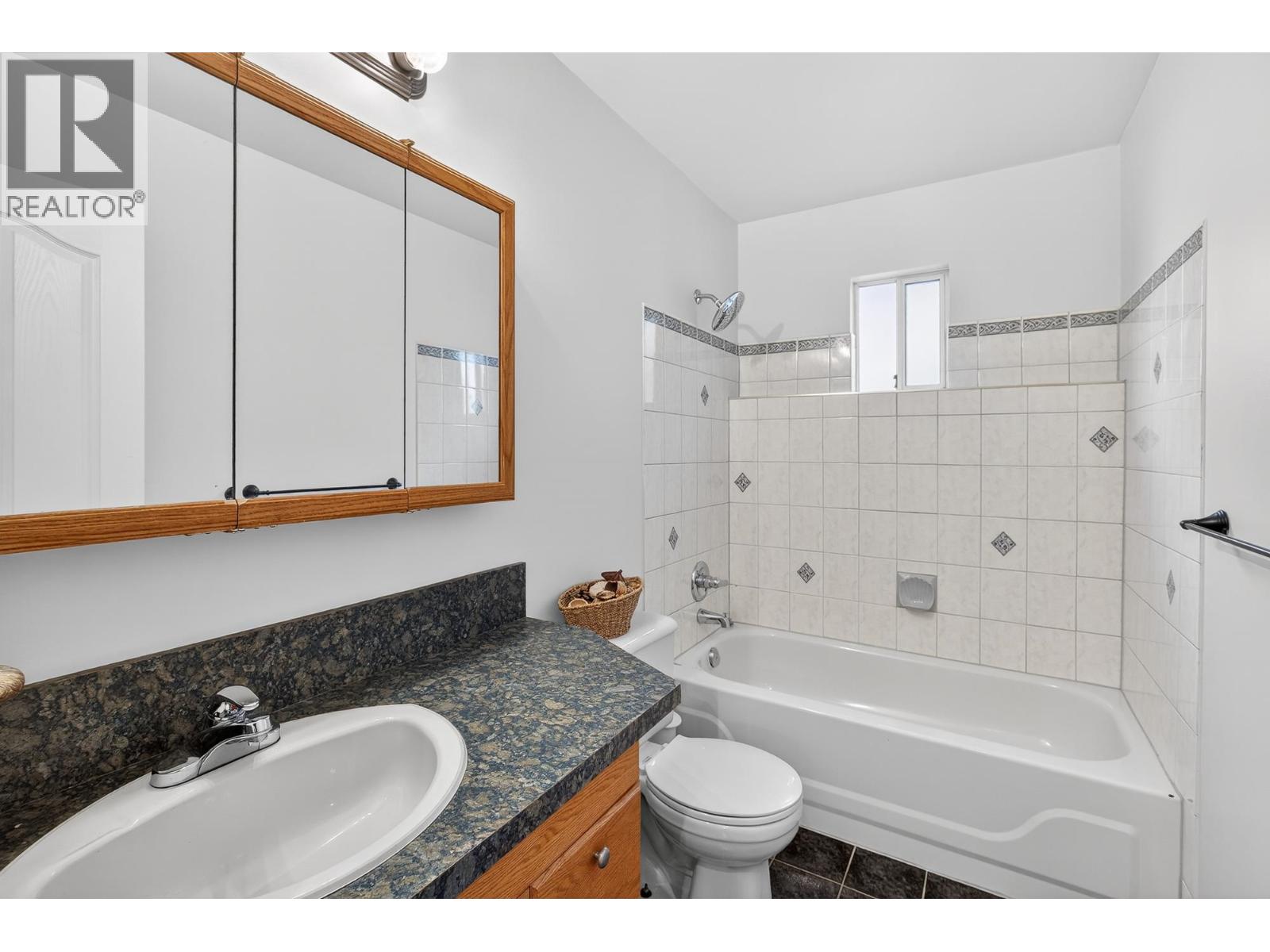 25700 116 AVENUE, Maple Ridge