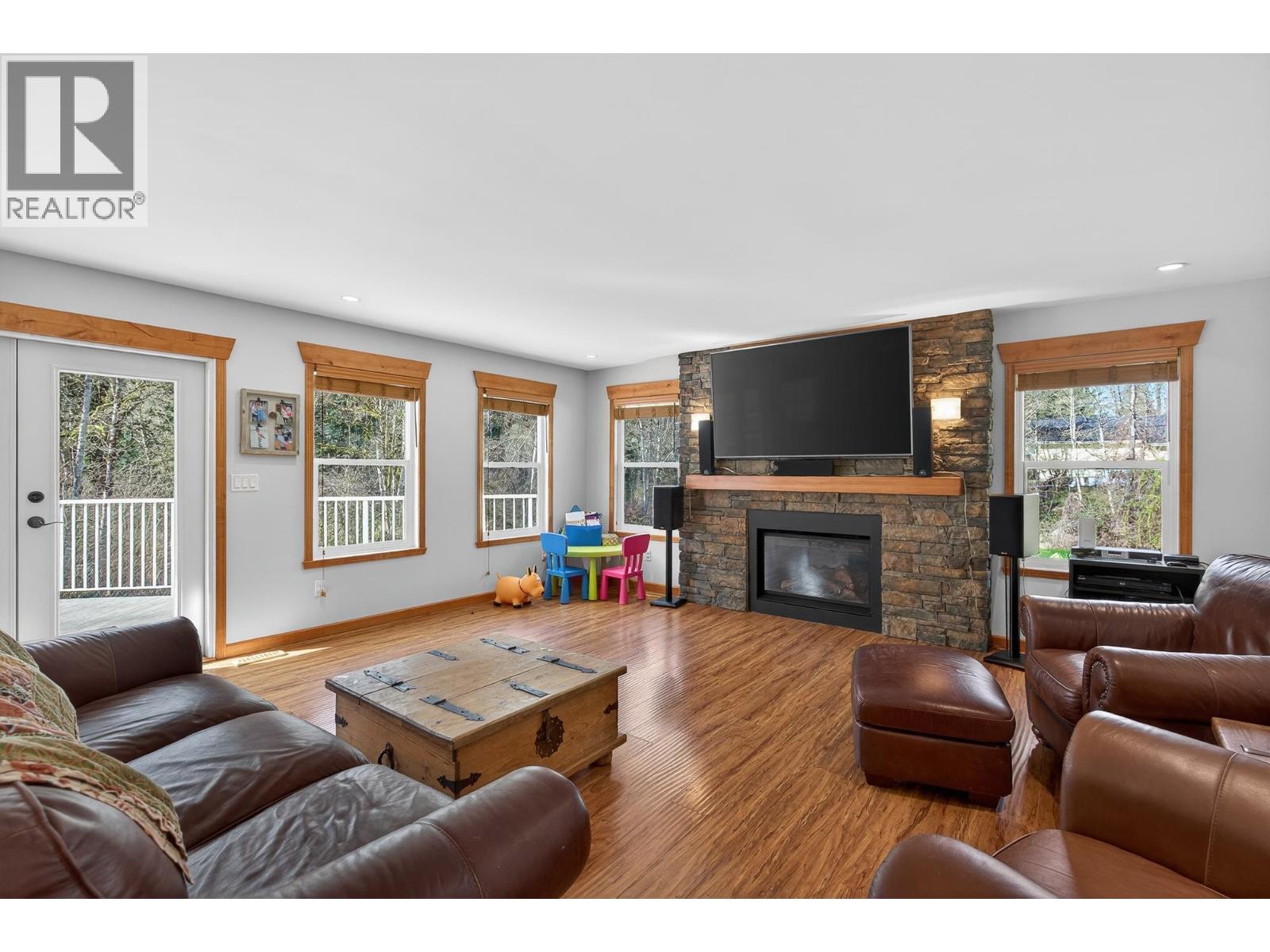 25700 116 AVENUE, Maple Ridge