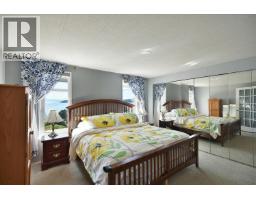 5218 Sunshine Coast Highway, Sechelt, BC V7Z0C1 Photo 10