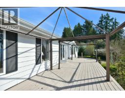 5218 Sunshine Coast Highway, Sechelt, BC V7Z0C1 Photo 17