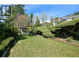 5218 Sunshine Coast Highway, Sechelt, BC V7Z0C1 Photo 20