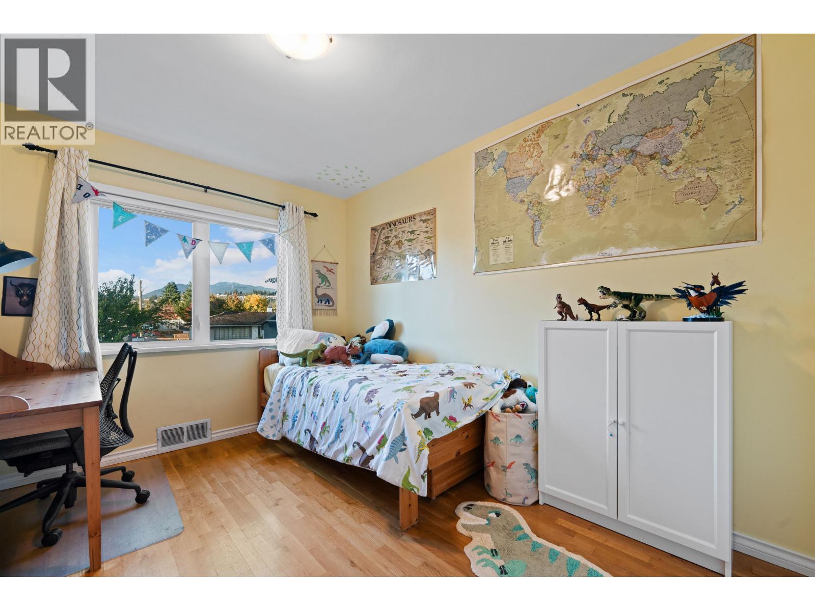 4860 SOUTHLAWN DRIVE, Burnaby