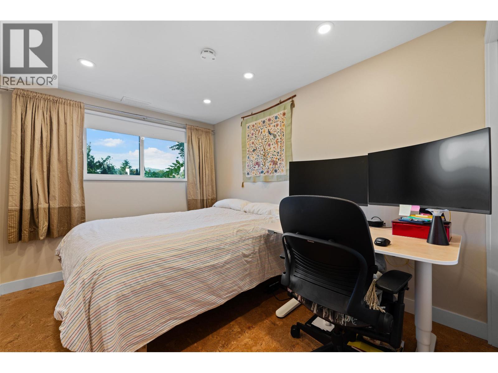 4860 SOUTHLAWN DRIVE, Burnaby