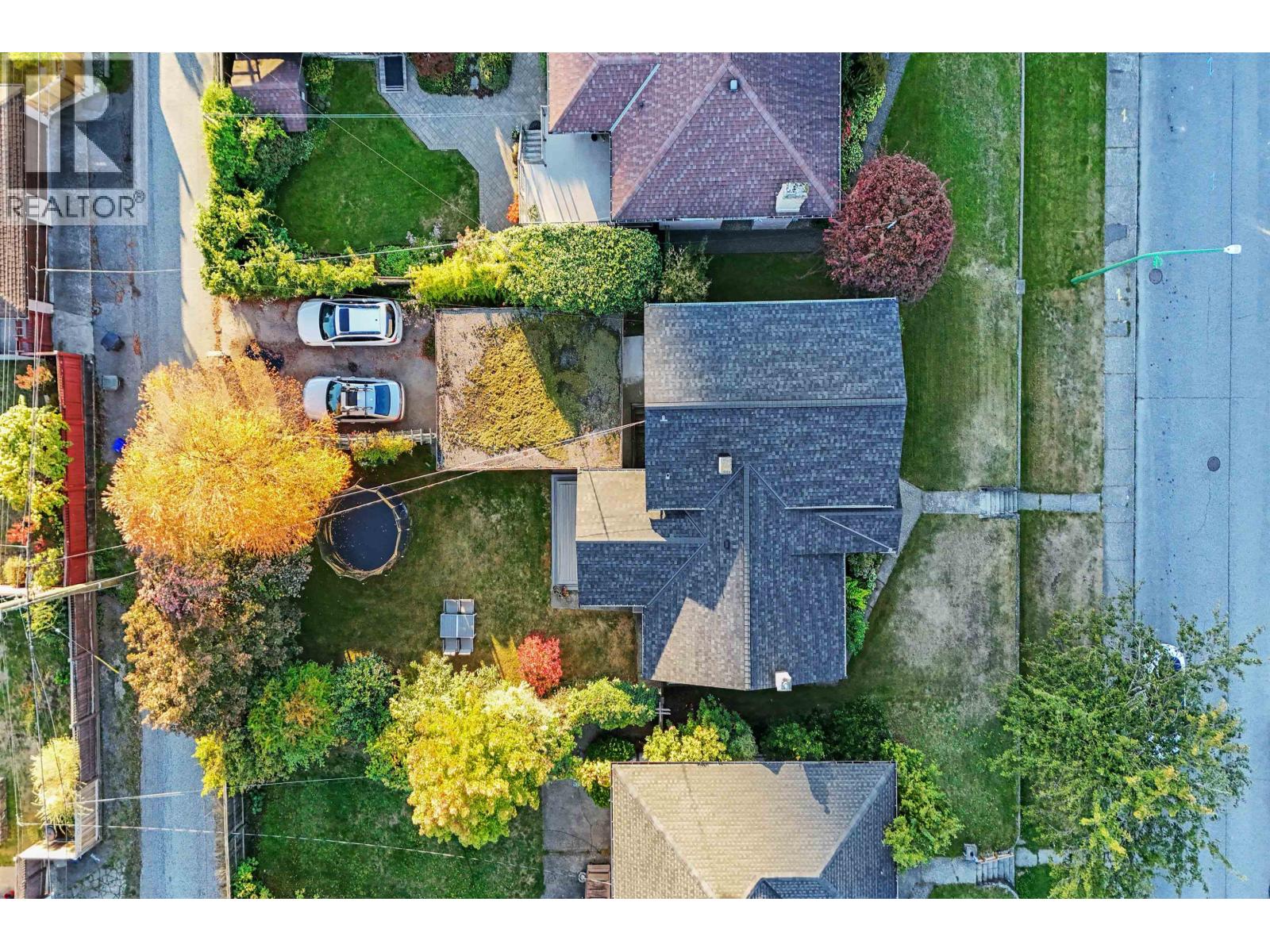 4860 SOUTHLAWN DRIVE, Burnaby