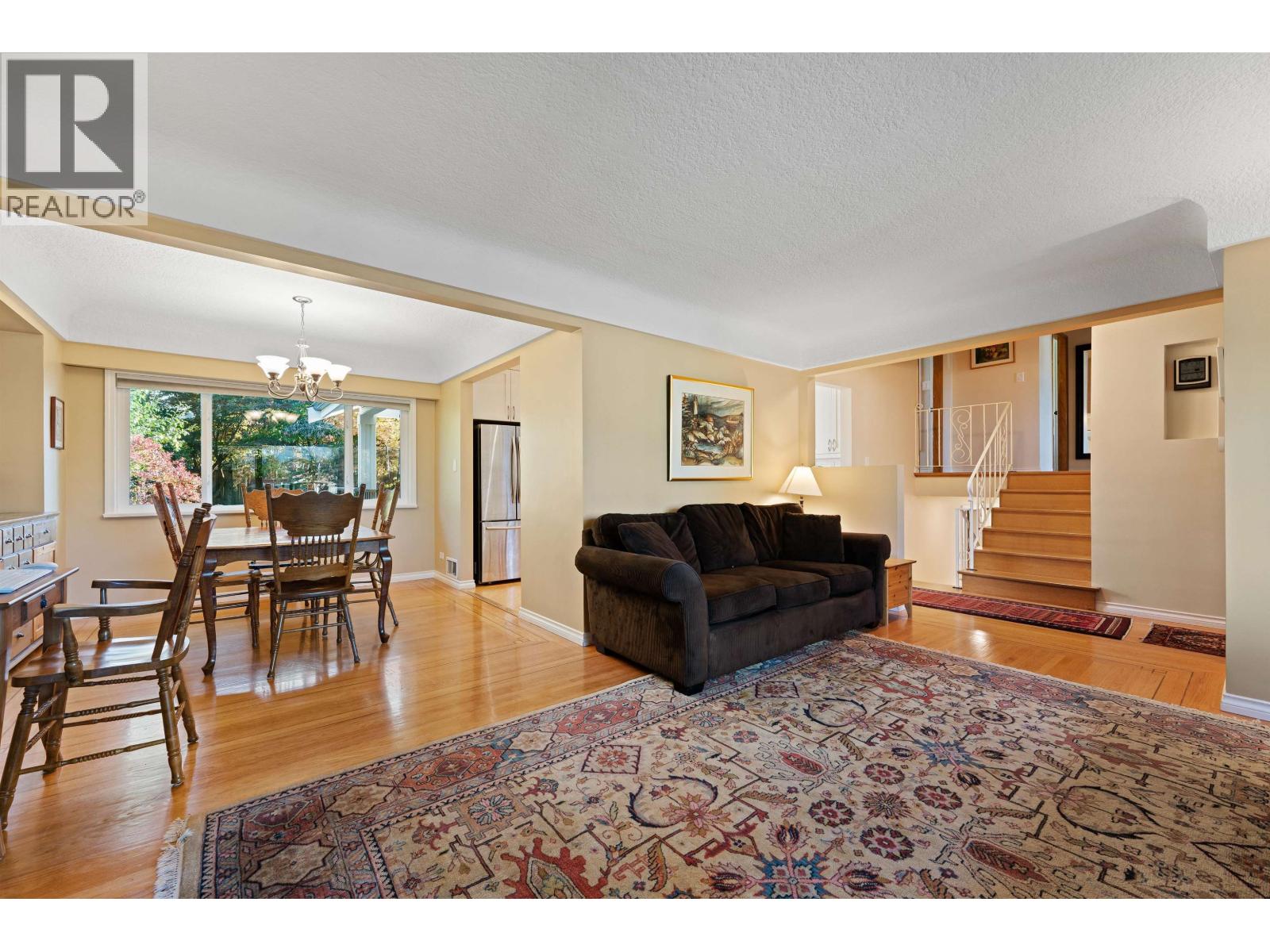 4860 SOUTHLAWN DRIVE, Burnaby