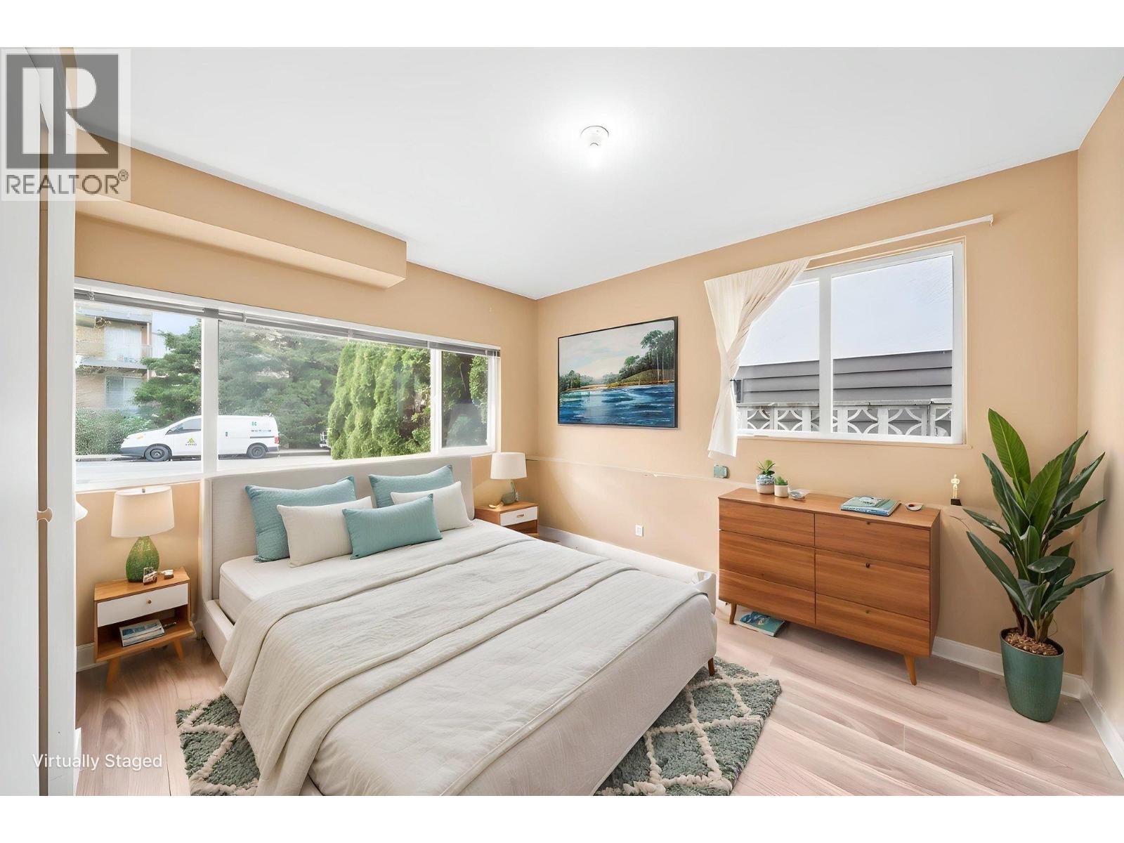 39 MOTT CRESCENT, New Westminster