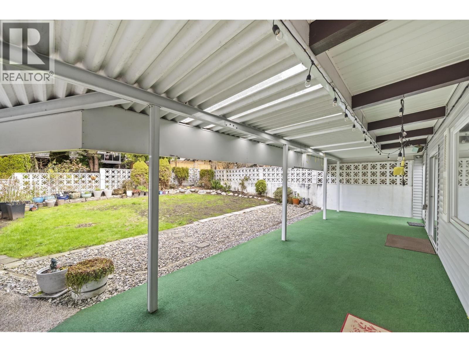 39 MOTT CRESCENT, New Westminster