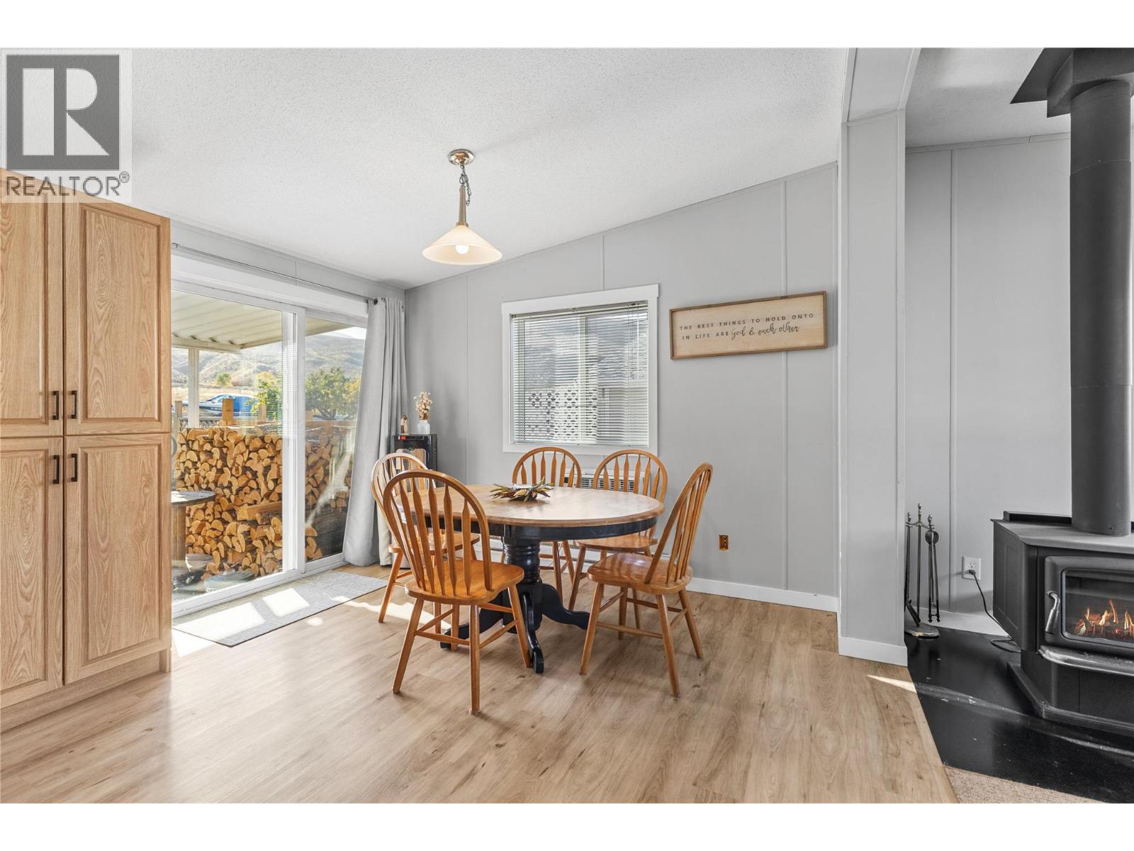  7020 WATSON Drive East, Kamloops