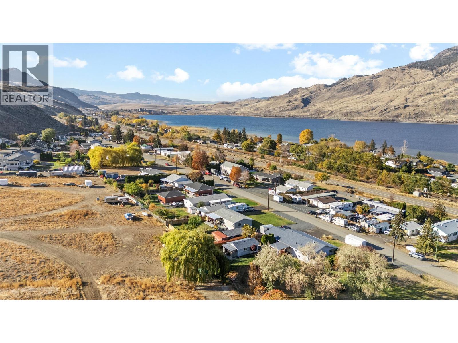  7020 WATSON Drive East, Kamloops