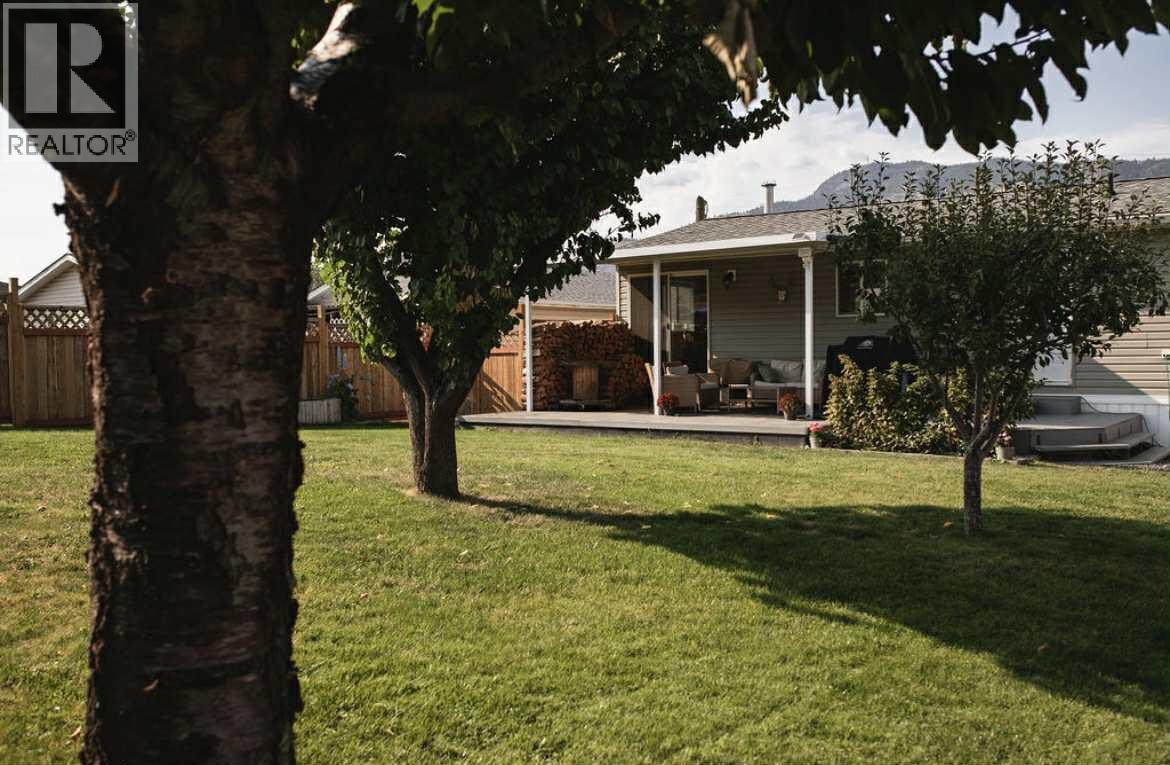  7020 WATSON Drive East, Kamloops