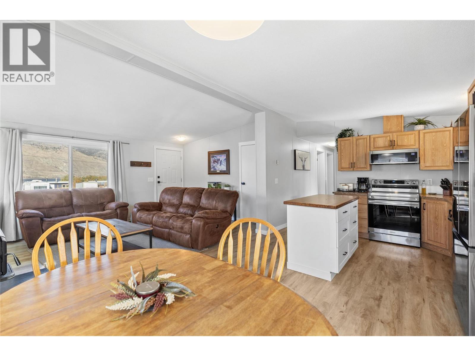  7020 WATSON Drive East, Kamloops