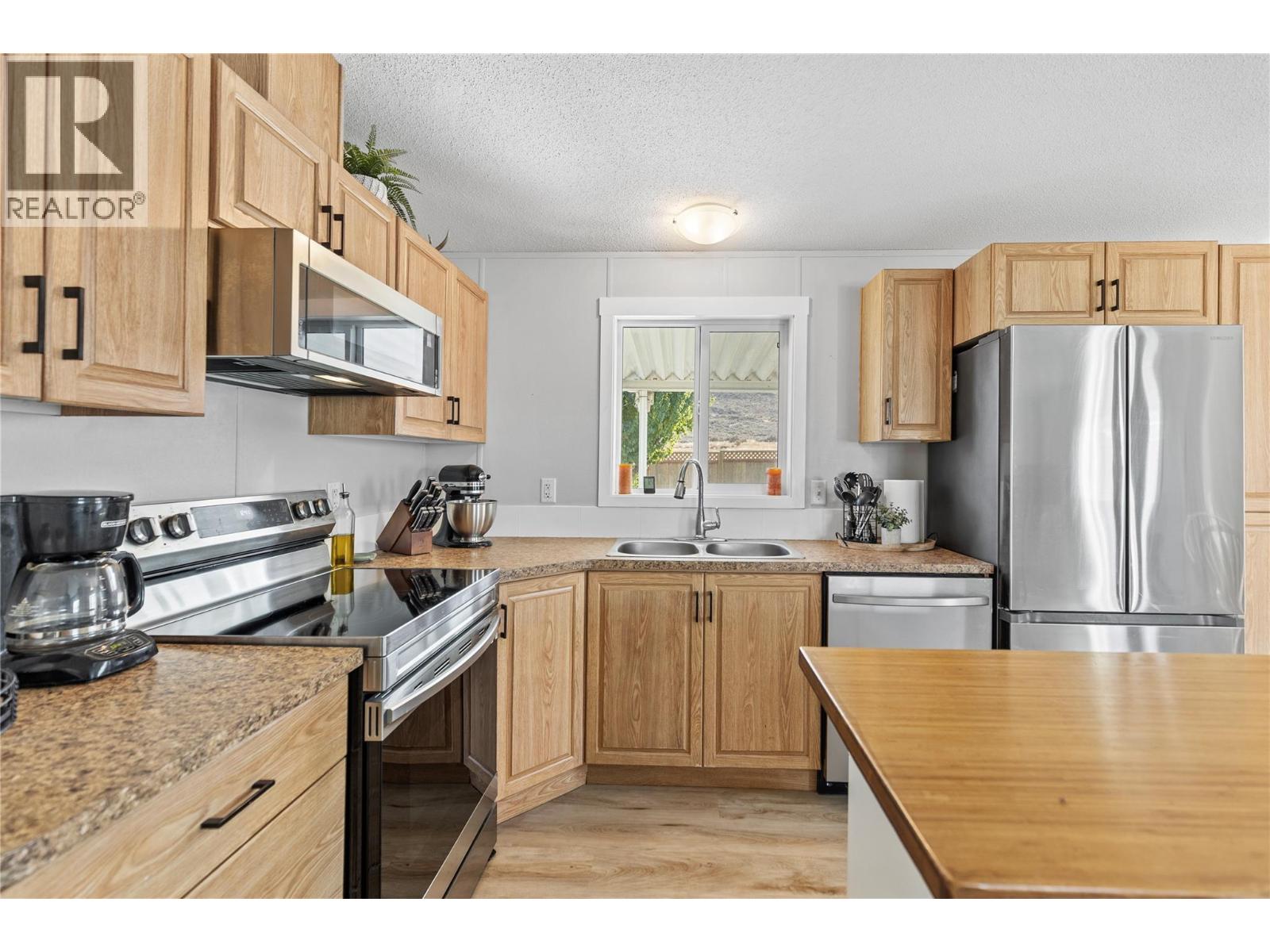  7020 WATSON Drive East, Kamloops