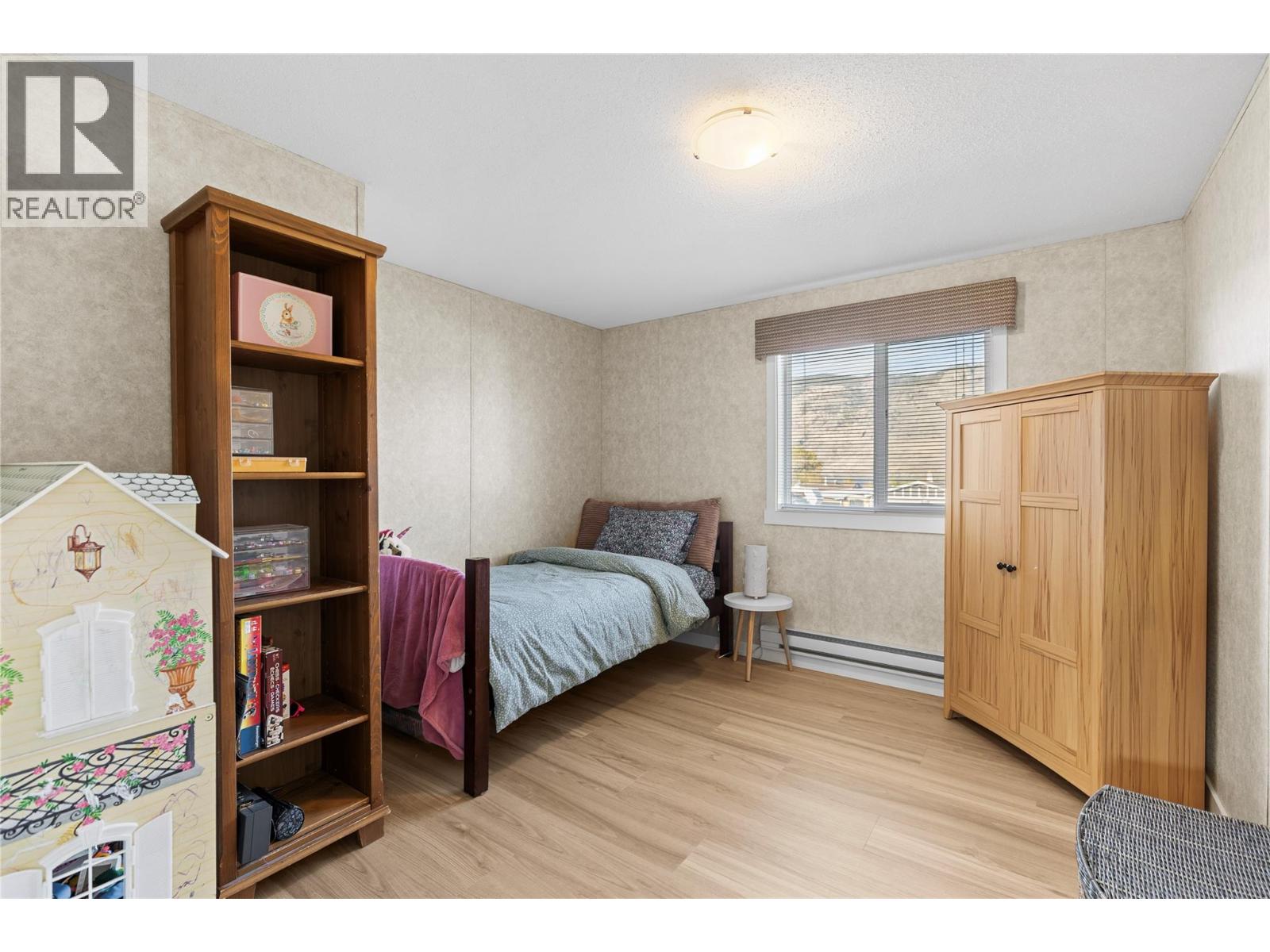  7020 WATSON Drive East, Kamloops