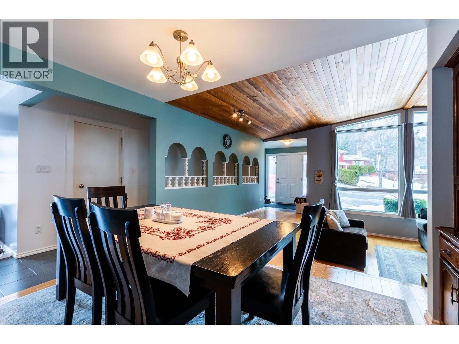 4549 DELTA PLACE - 12