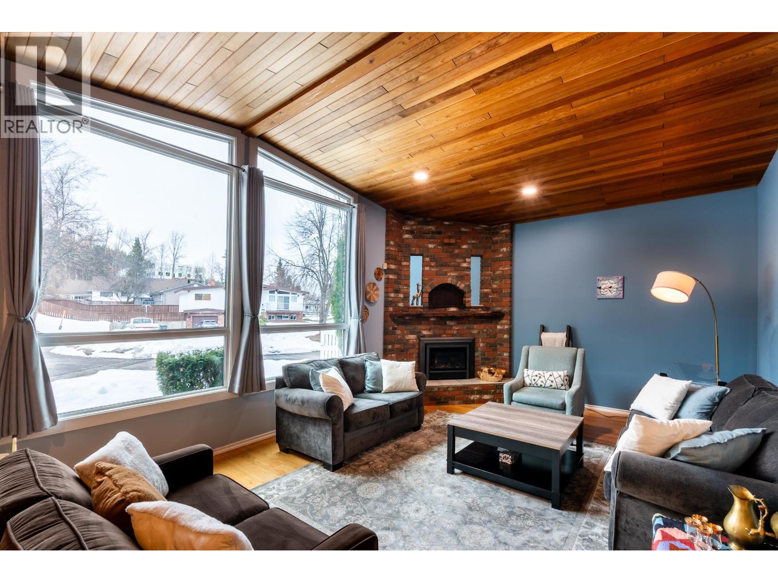 4549 DELTA PLACE - 15