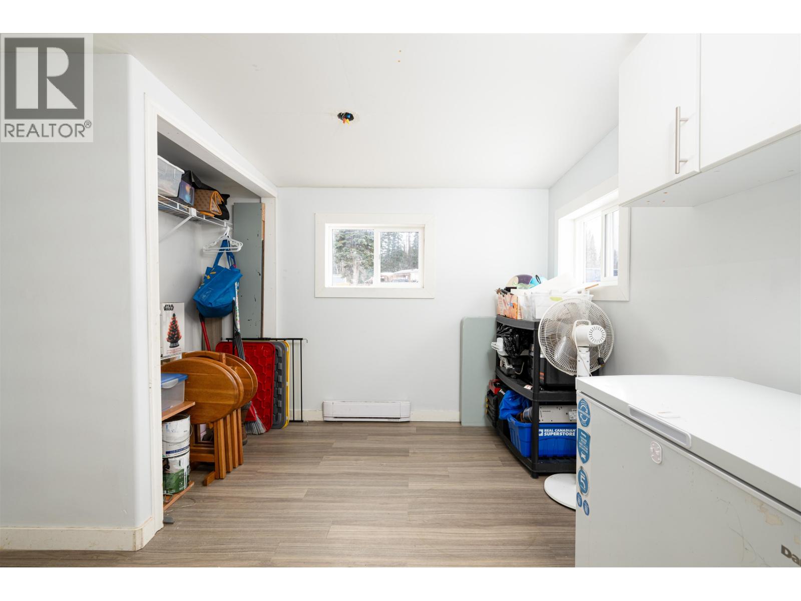 3952 DIAMOND DRIVE - 24